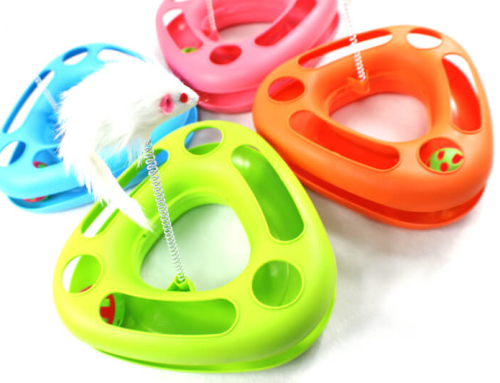 Triangle Circle Toy with Ball and String Mouse