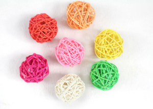 Colored Woven Rattan Ball for Cat